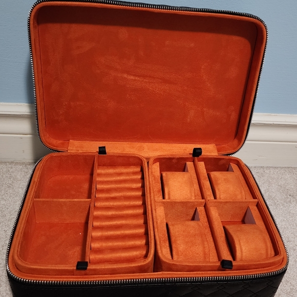 Traveller Jewelry case - Picture 3 of 5